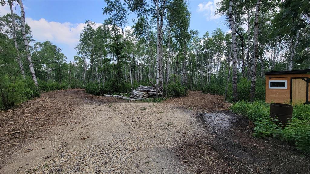 Photo 7 of 173237 110 Road, Fraserwood MB