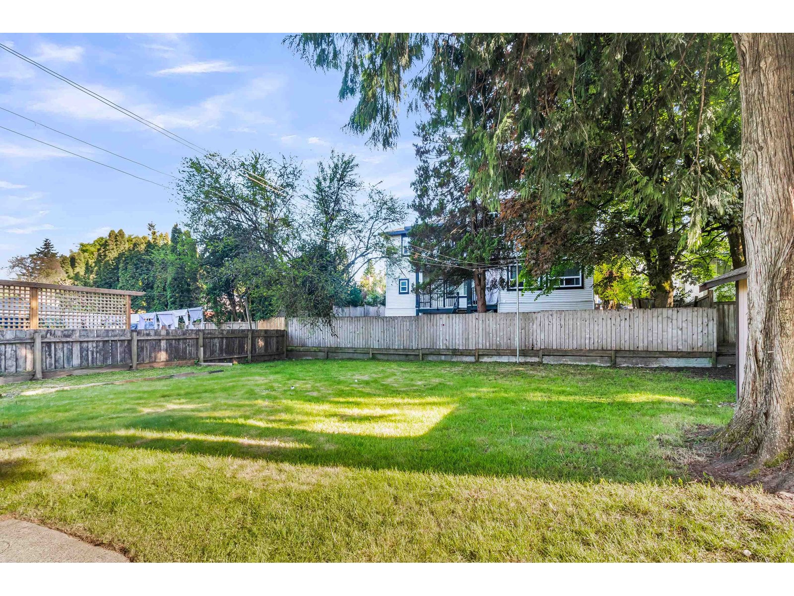 Photo 24 of 12552 99 Avenue, Surrey BC