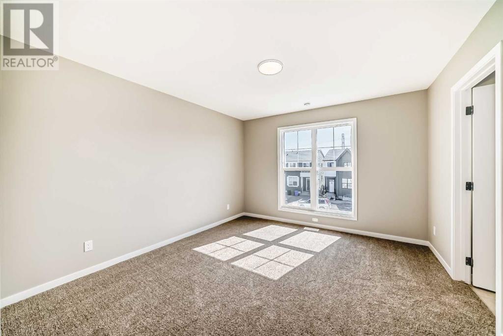 Single Family House for Sale in  Hotchkiss Drive SE Hotchkiss Calgary 