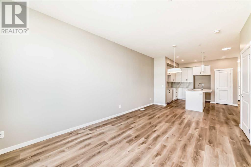 Single Family House for Sale in  Hotchkiss Drive SE Hotchkiss Calgary 