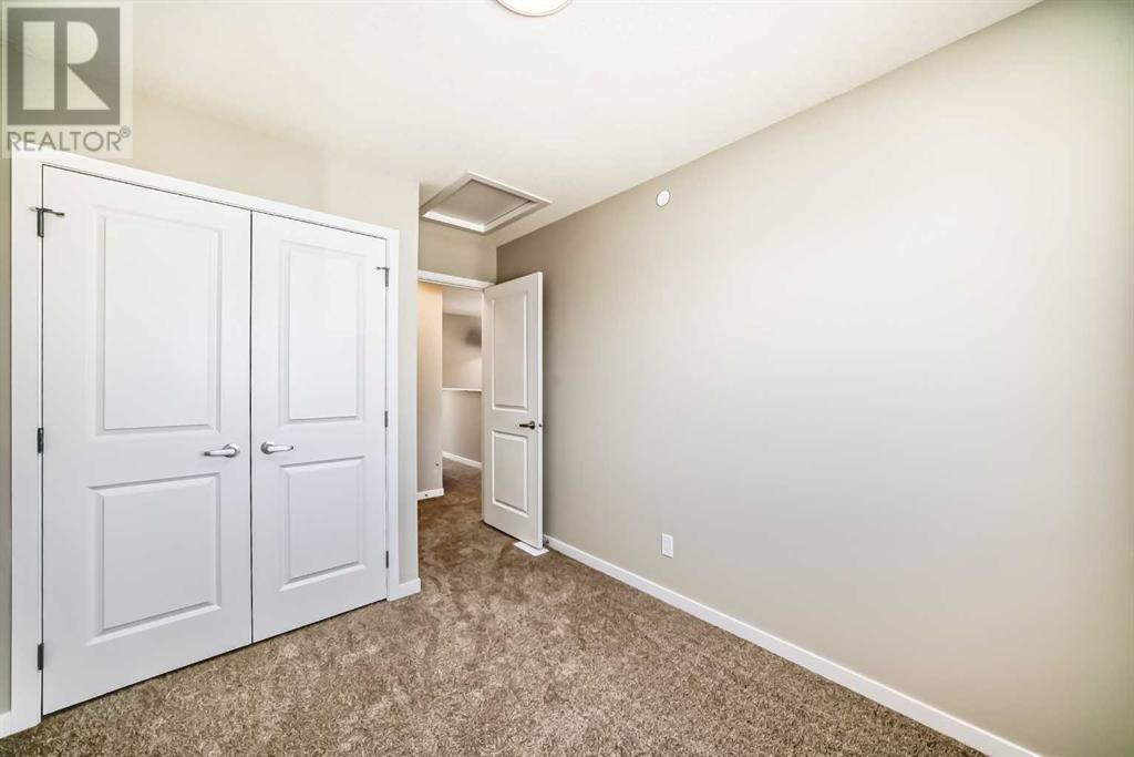 Single Family House for Sale in  Hotchkiss Drive SE Hotchkiss Calgary 