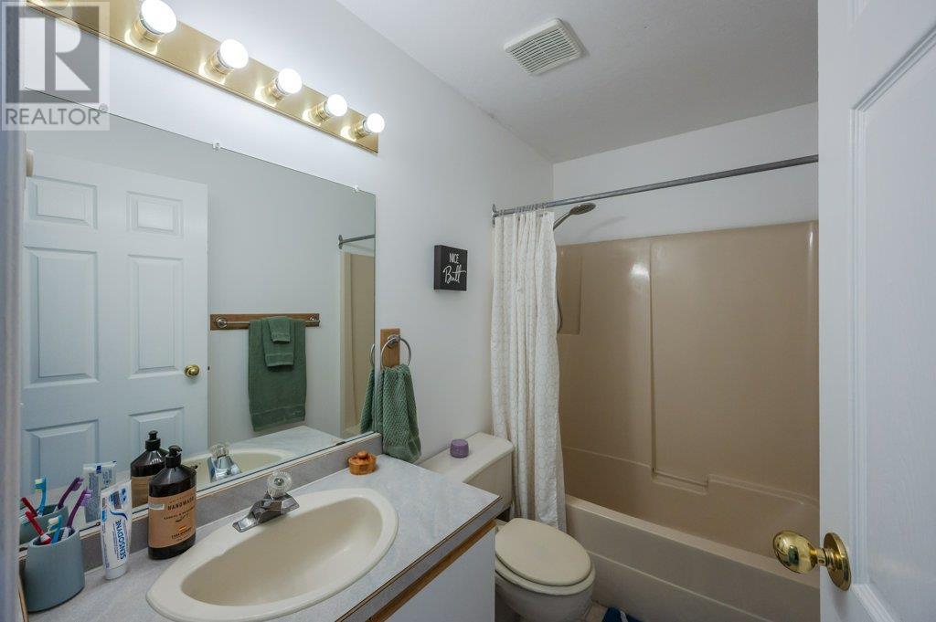 20 CACTUS Crescent, Osoyoos
