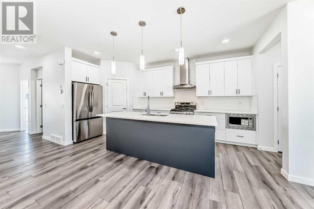 Single Family House for Sale in  Lucas Boulevard NW Livingston Calgary 