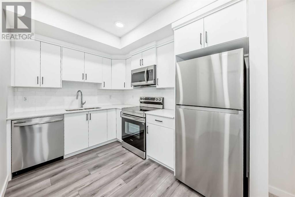 Single Family House for Sale in  Lucas Boulevard NW Livingston Calgary 