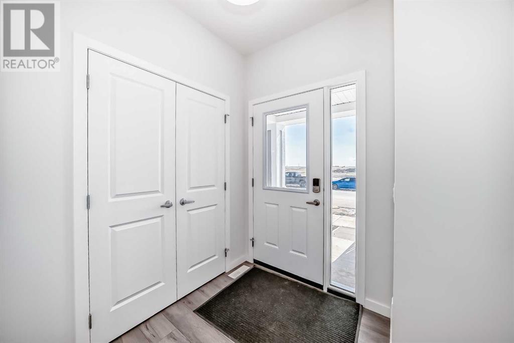 Single Family House for Sale in  Lucas Boulevard NW Livingston Calgary 