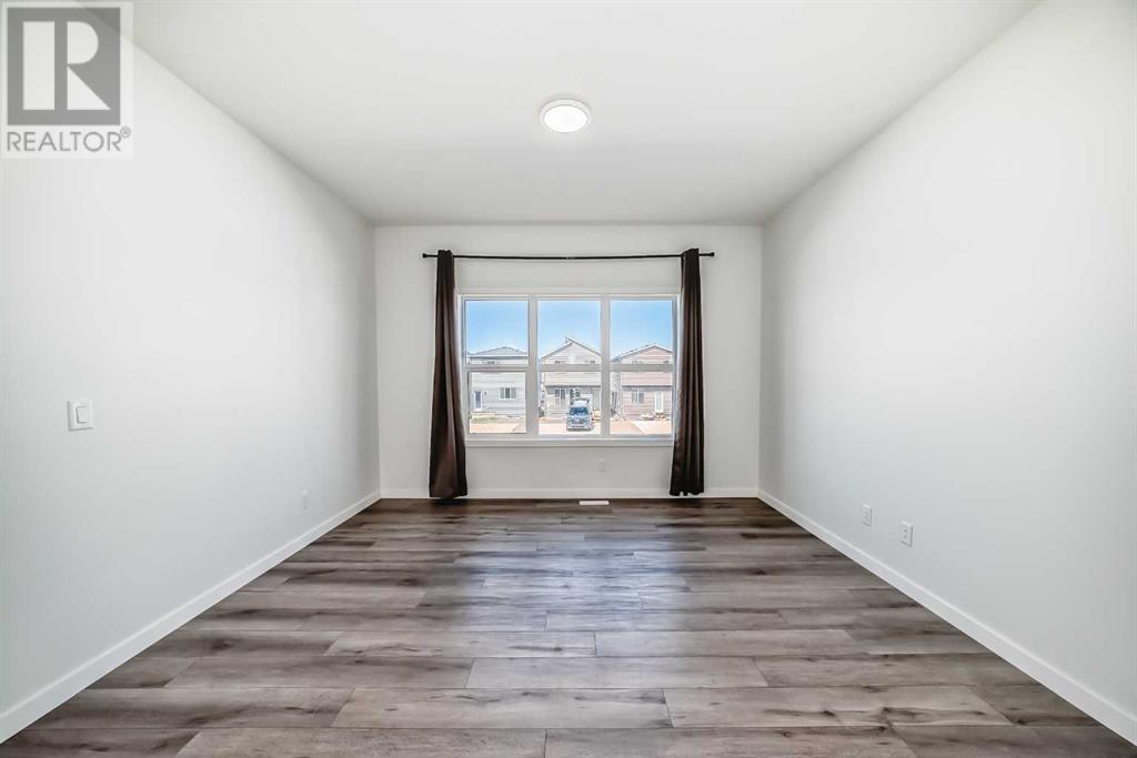 Single Family House for Sale in  Lucas Boulevard NW Livingston Calgary 