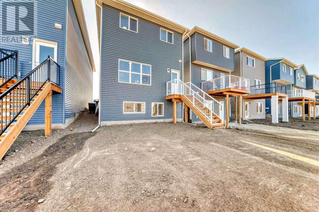 Single Family House for Sale in  Lucas Boulevard NW Livingston Calgary 