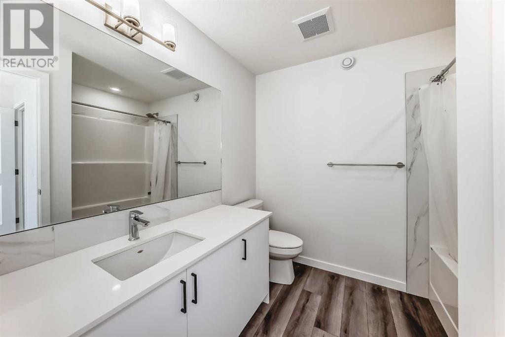 Single Family House for Sale in  Lucas Boulevard NW Livingston Calgary 