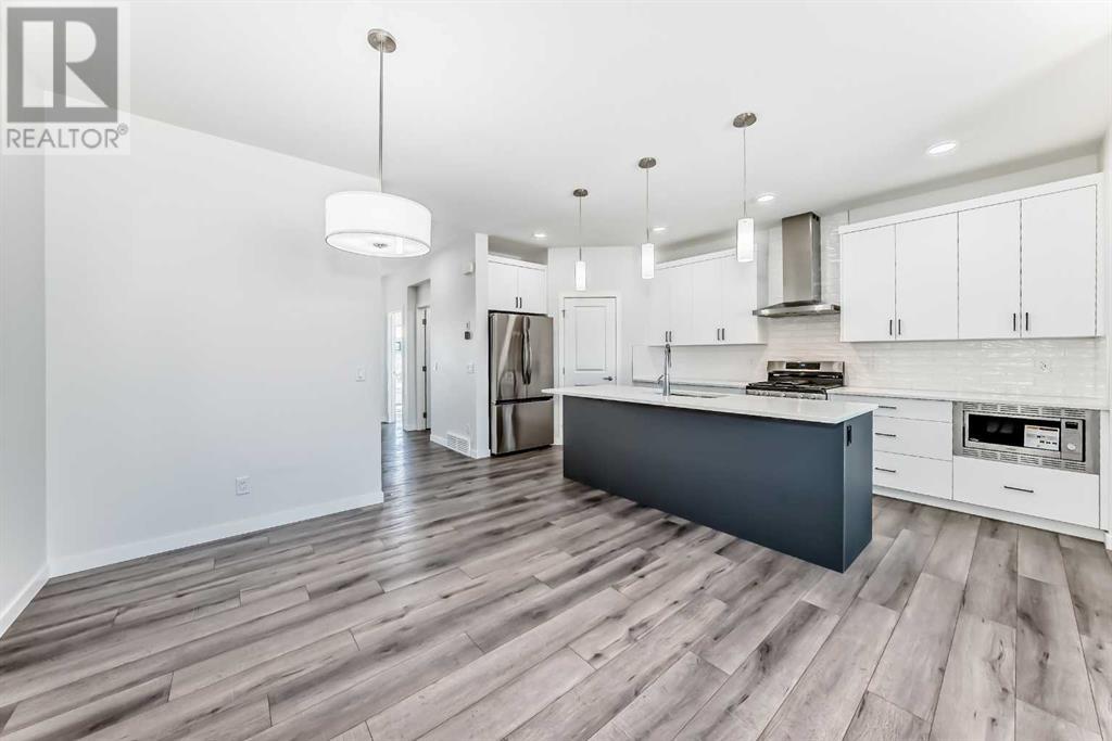 Single Family House for Sale in  Lucas Boulevard NW Livingston Calgary 