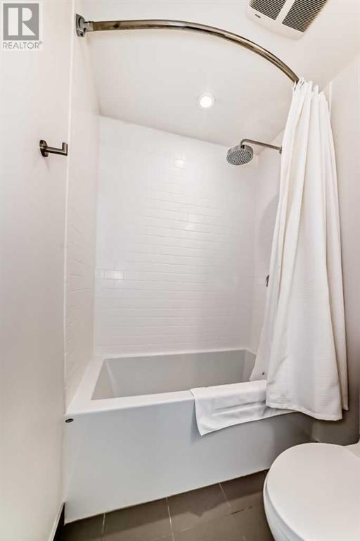 Single Family House for Sale in   Inglewood Park SE Inglewood Calgary 