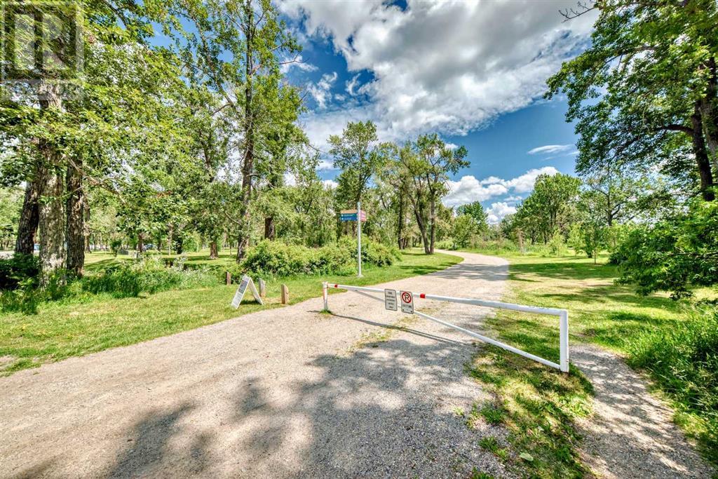 Single Family House for Sale in   Inglewood Park SE Inglewood Calgary 