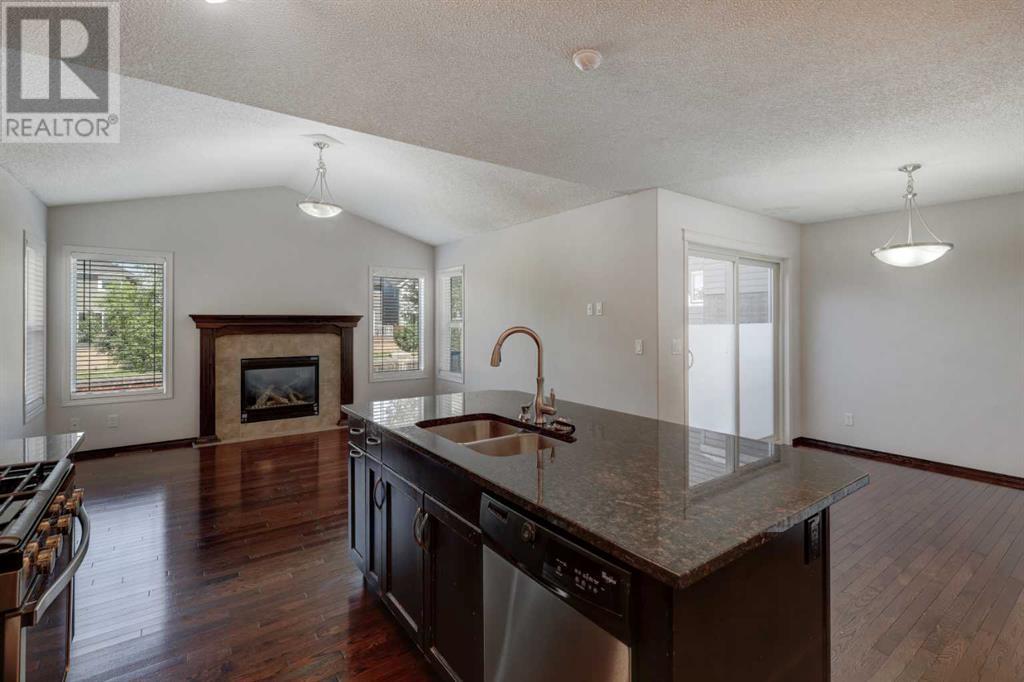 Single Family House for Sale in  Evansborough Crescent NW Evanston Calgary 
