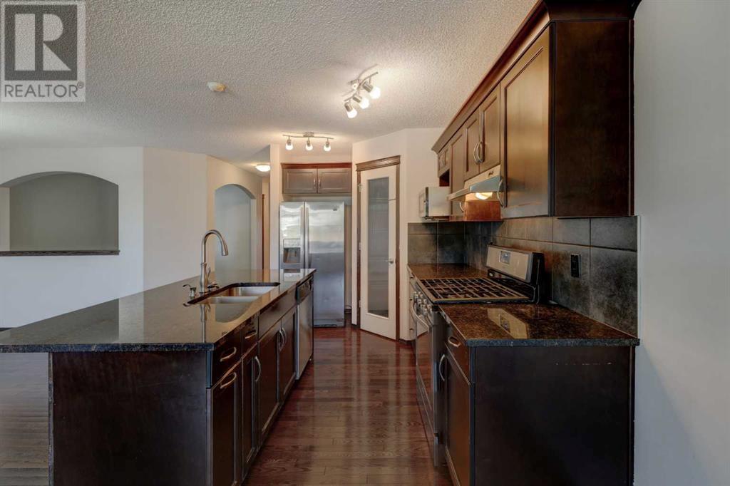 144 Evansborough Crescent NW, Calgary, Alberta