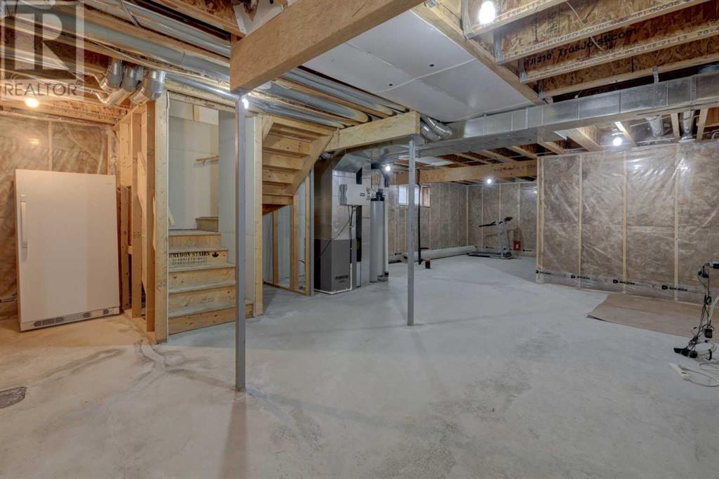 Single Family House for Sale in  Evansborough Crescent NW Evanston Calgary 