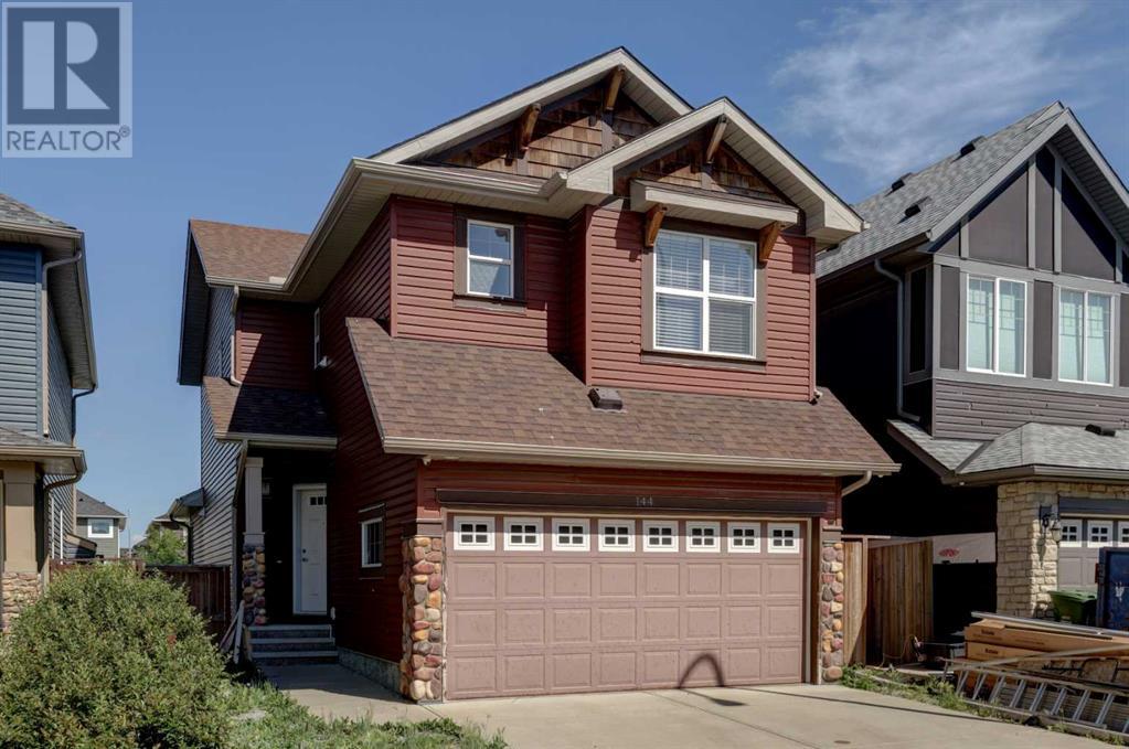 Single Family House for Sale in  Evansborough Crescent NW Evanston Calgary 