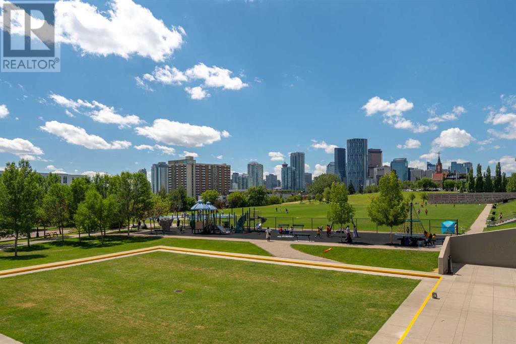 Single Family House Multi-level for Sale in   Centre Avenue NE Bridgeland/Riverside Calgary 