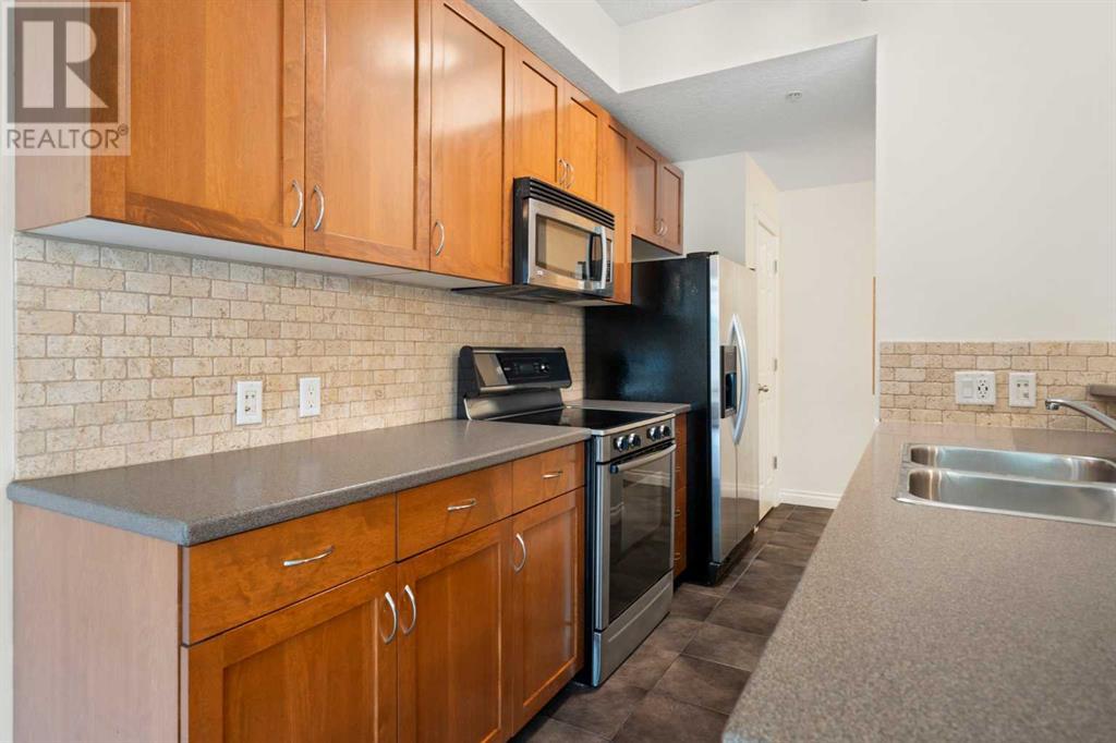 Single Family House Multi-level for Sale in   Centre Avenue NE Bridgeland/Riverside Calgary 