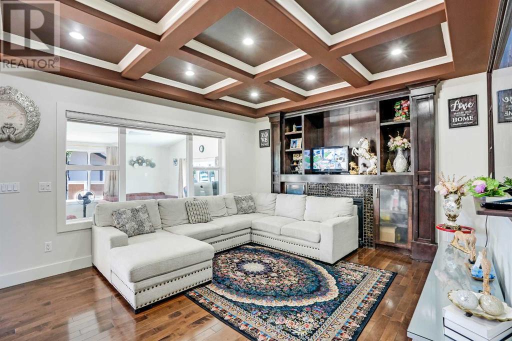 Single Family House for Sale in  Taralake Mews NE Taradale Calgary 