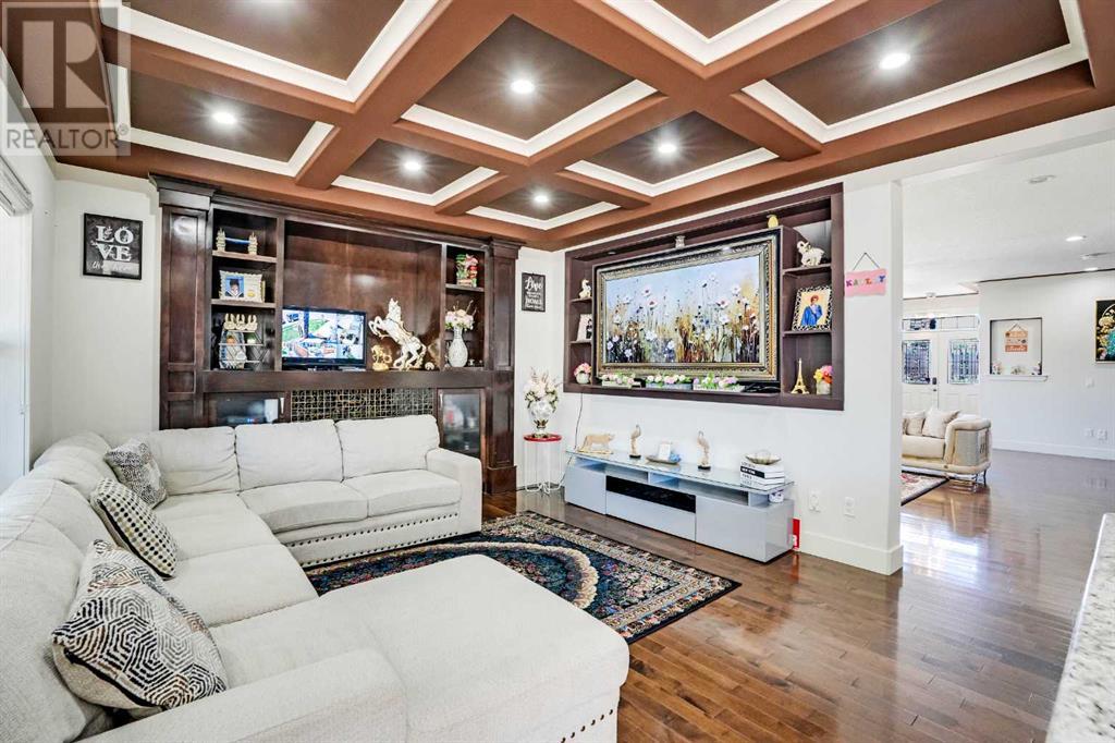 Single Family House for Sale in  Taralake Mews NE Taradale Calgary 