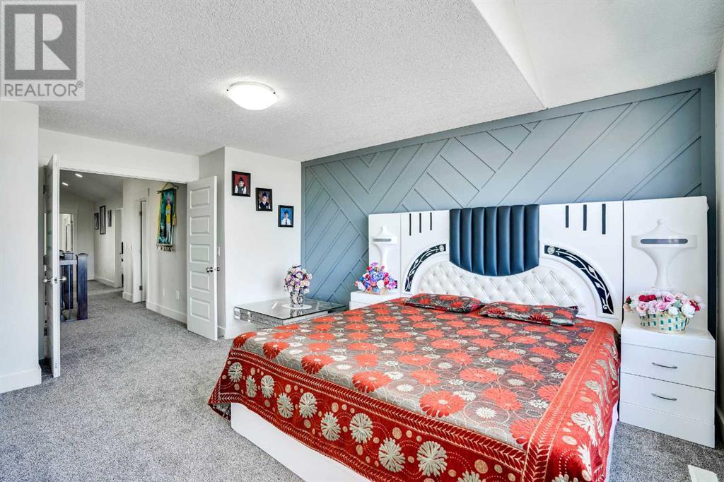 Single Family House for Sale in  Taralake Mews NE Taradale Calgary 