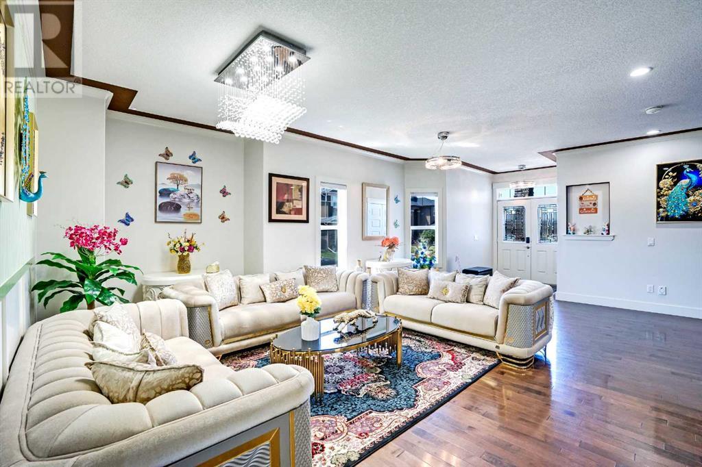 Single Family House for Sale in  Taralake Mews NE Taradale Calgary 