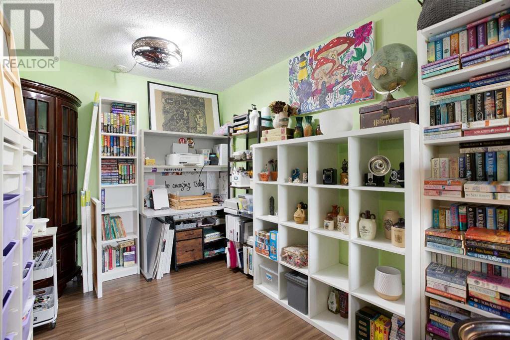 208, 4944 Dalton Drive NW, Calgary, Alberta