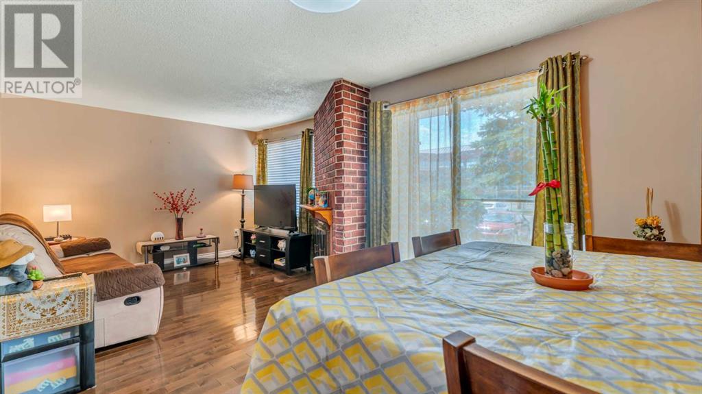 Single Family House for Sale in    Street NE Rundle Calgary 