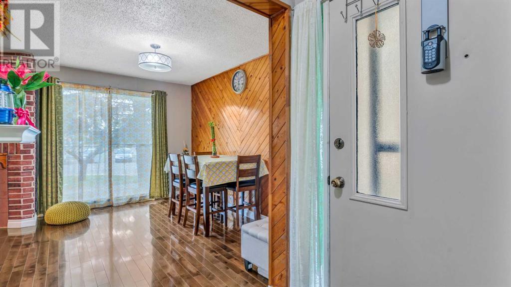 Single Family House for Sale in    Street NE Rundle Calgary 