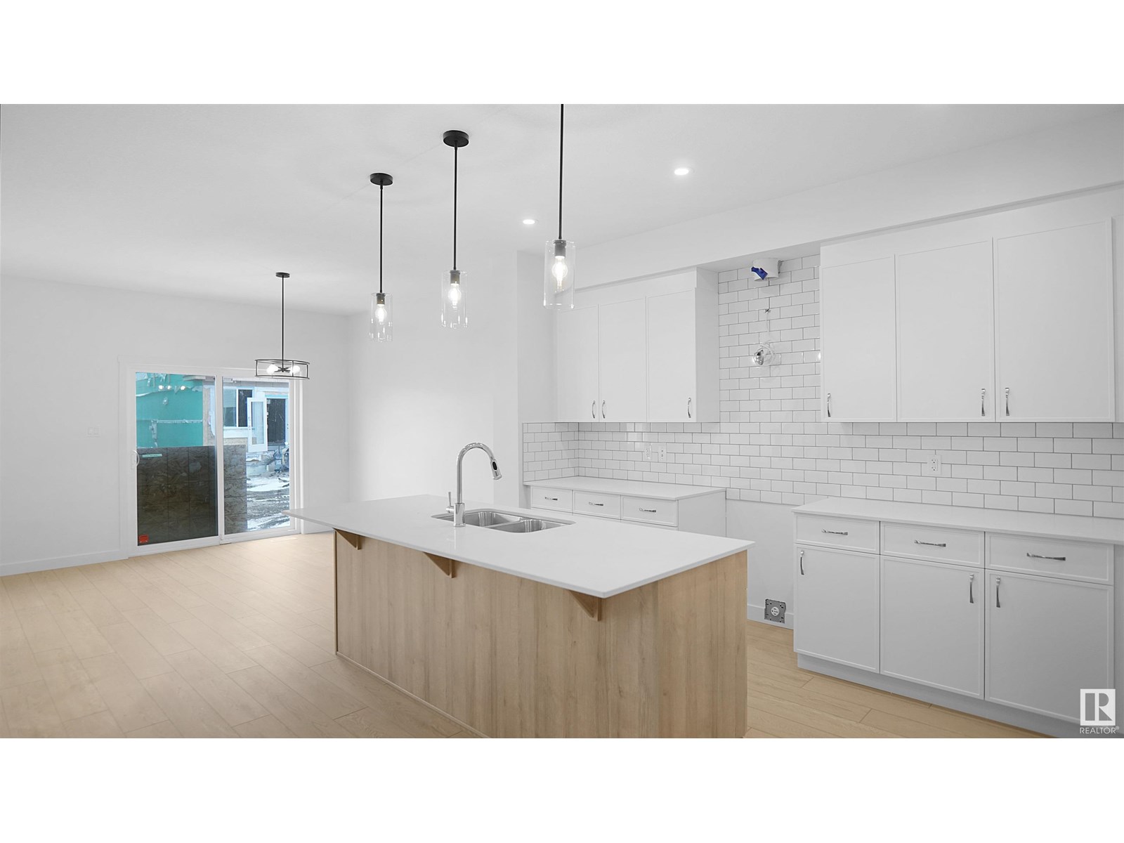 Photo 12 of 4715 Kinney Rd Sw, Edmonton AB