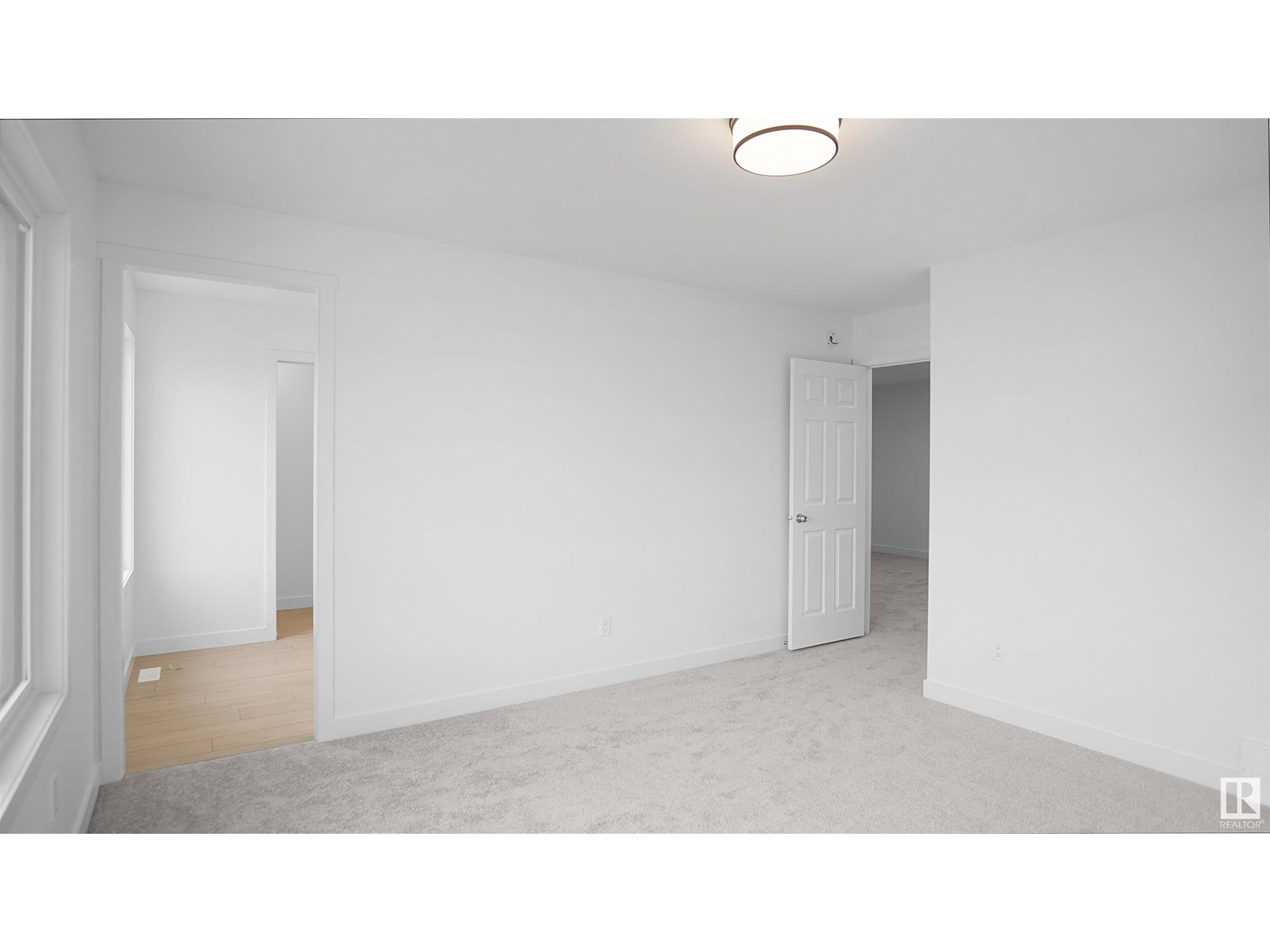 Photo 22 of 4715 Kinney Rd Sw, Edmonton AB