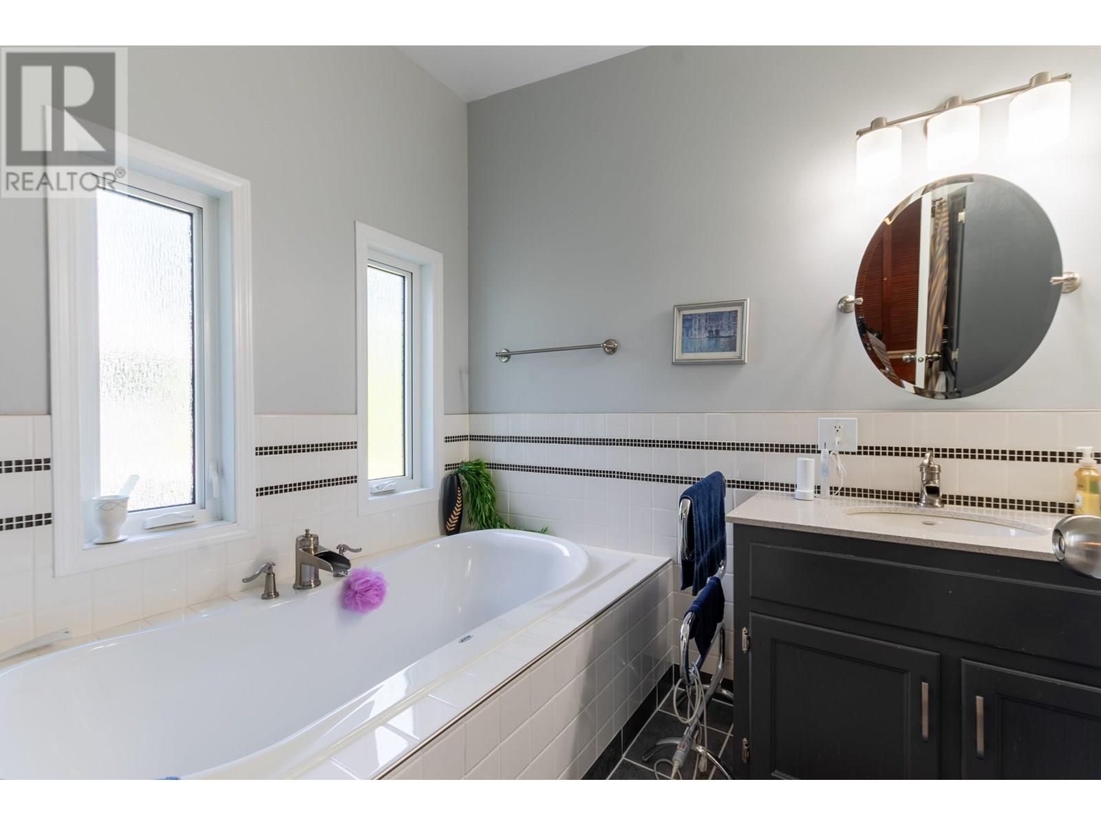 Photo 30 of 1462 Ash Street, Prince George BC