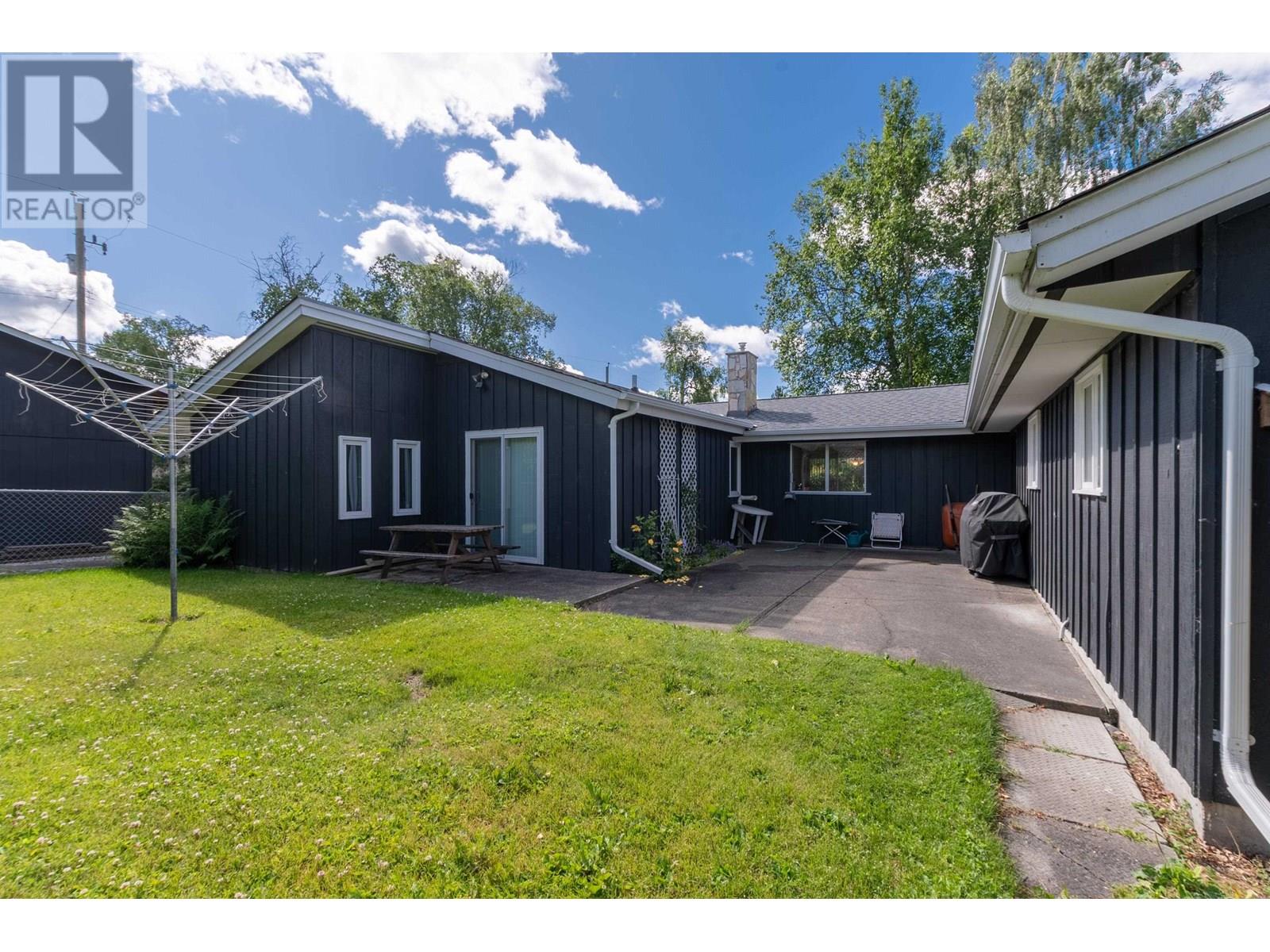 Photo 7 of 1462 Ash Street, Prince George BC