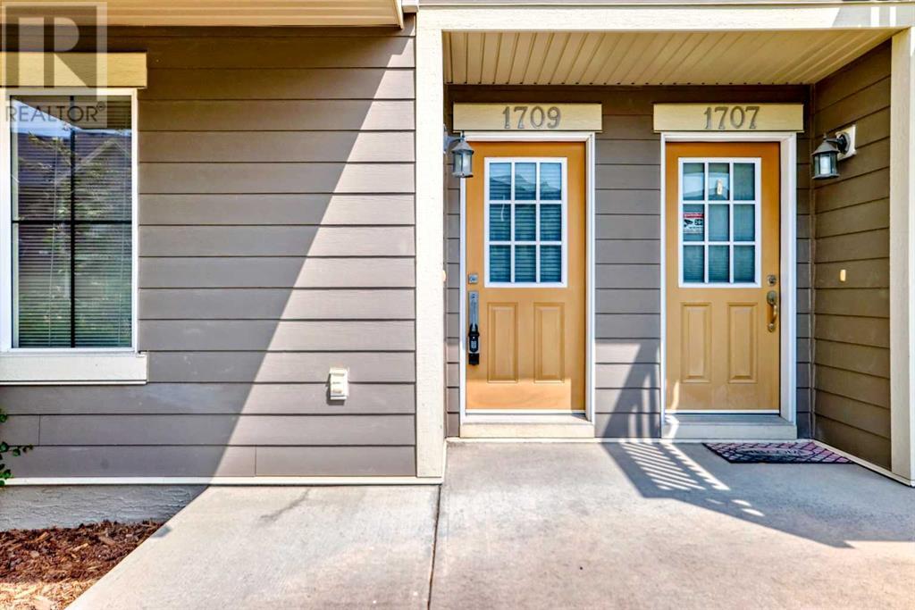 Single Family House for Sale in   Panatella Way NW Panorama Hills Calgary 