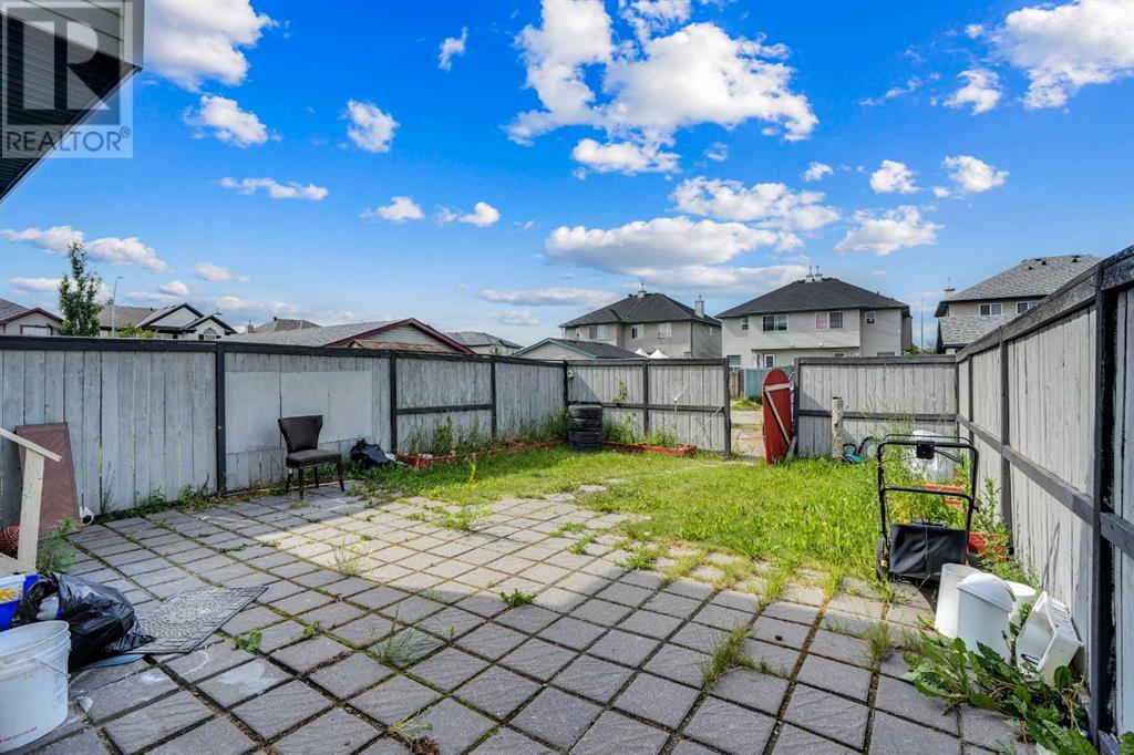 Single Family House for Sale in  Taravista Gardens NE Taradale Calgary 