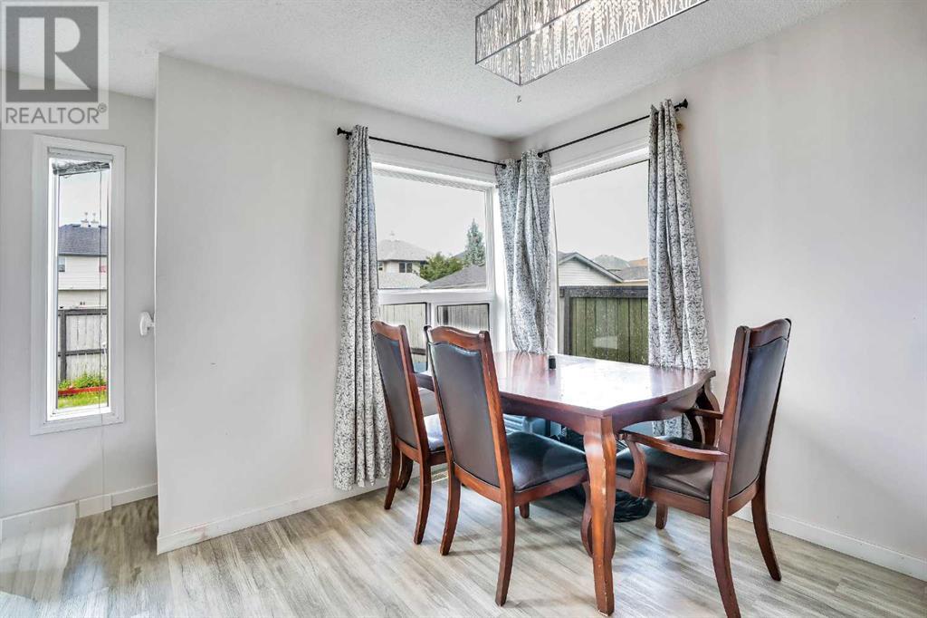 Single Family House for Sale in  Taravista Gardens NE Taradale Calgary 