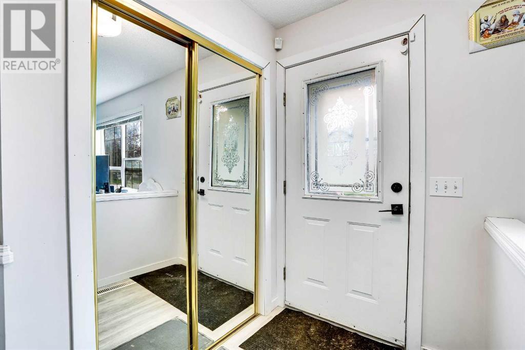 Single Family House for Sale in  Taravista Gardens NE Taradale Calgary 
