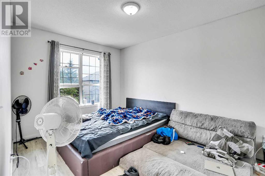 Single Family House for Sale in  Taravista Gardens NE Taradale Calgary 