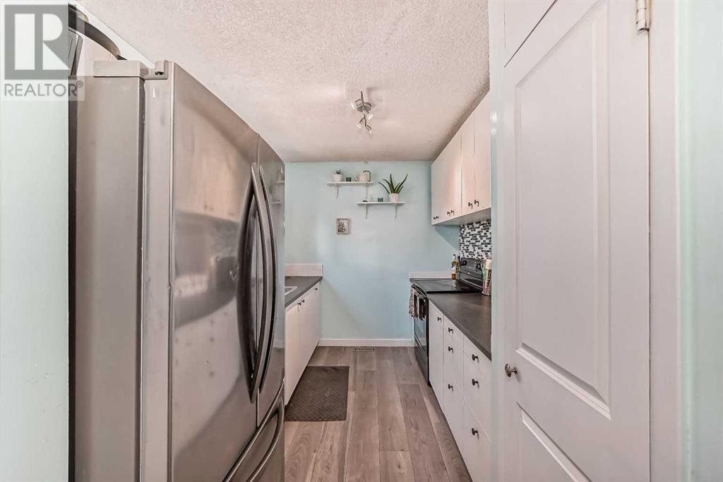 Single Family House for Sale in   Templehill Drive NE Temple Calgary 