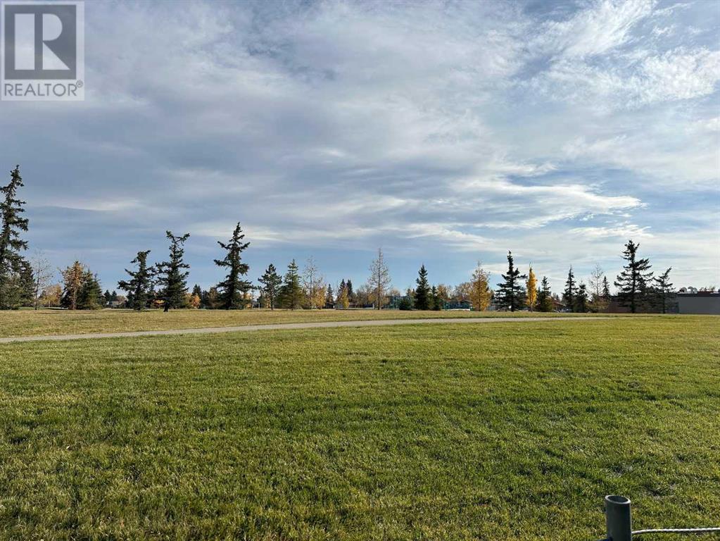 Single Family House for Sale in   Templehill Drive NE Temple Calgary 
