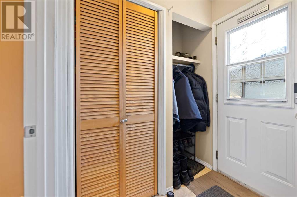 Single Family House for Sale in A Fonda Green SE Forest Heights Calgary 