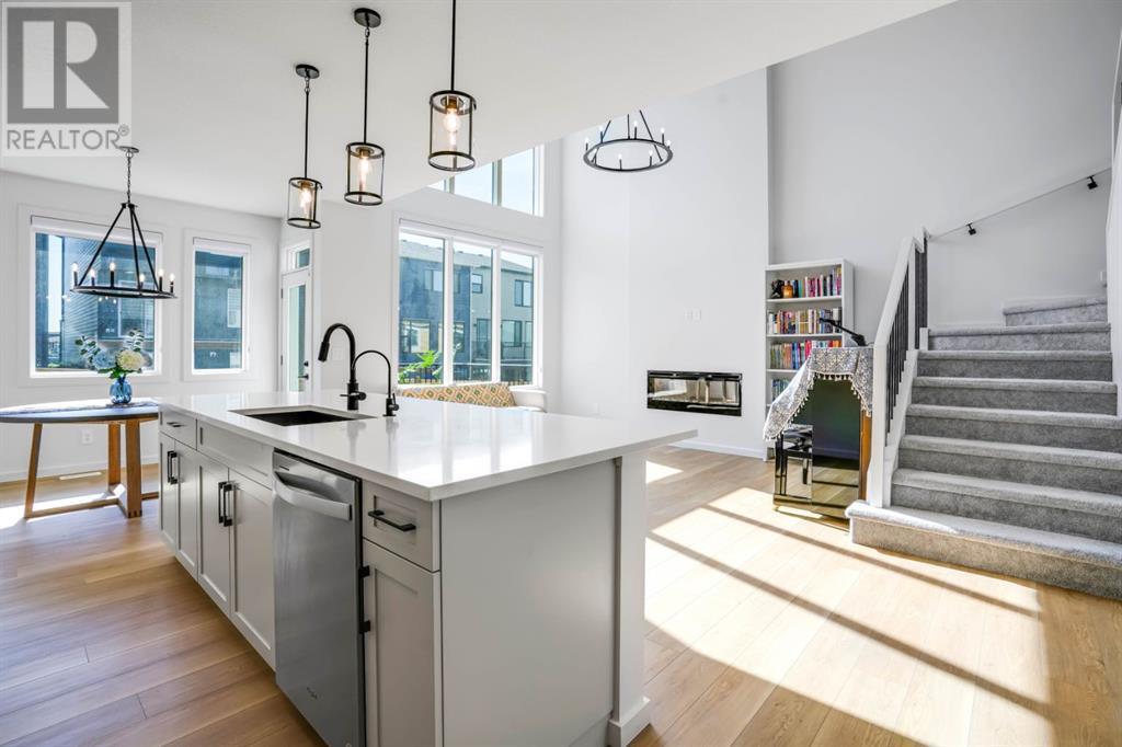 Single Family House for Sale in  Royston Terrace NW Haskayne Calgary 