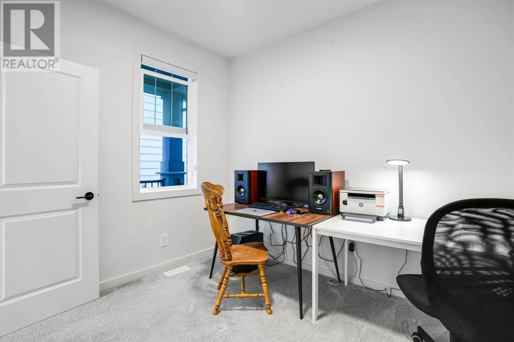 Single Family House for Sale in  Royston Terrace NW Haskayne Calgary 