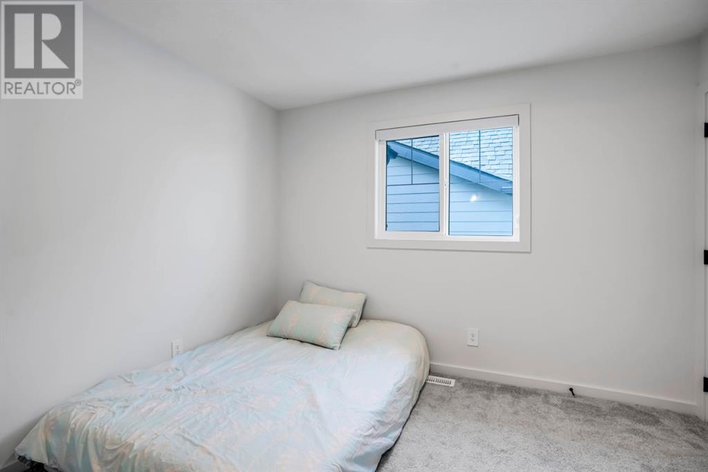 Single Family House for Sale in  Royston Terrace NW Haskayne Calgary 