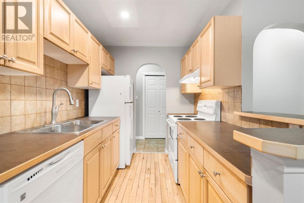 Single Family House for Sale in   Meredith Road NE Bridgeland/Riverside Calgary 