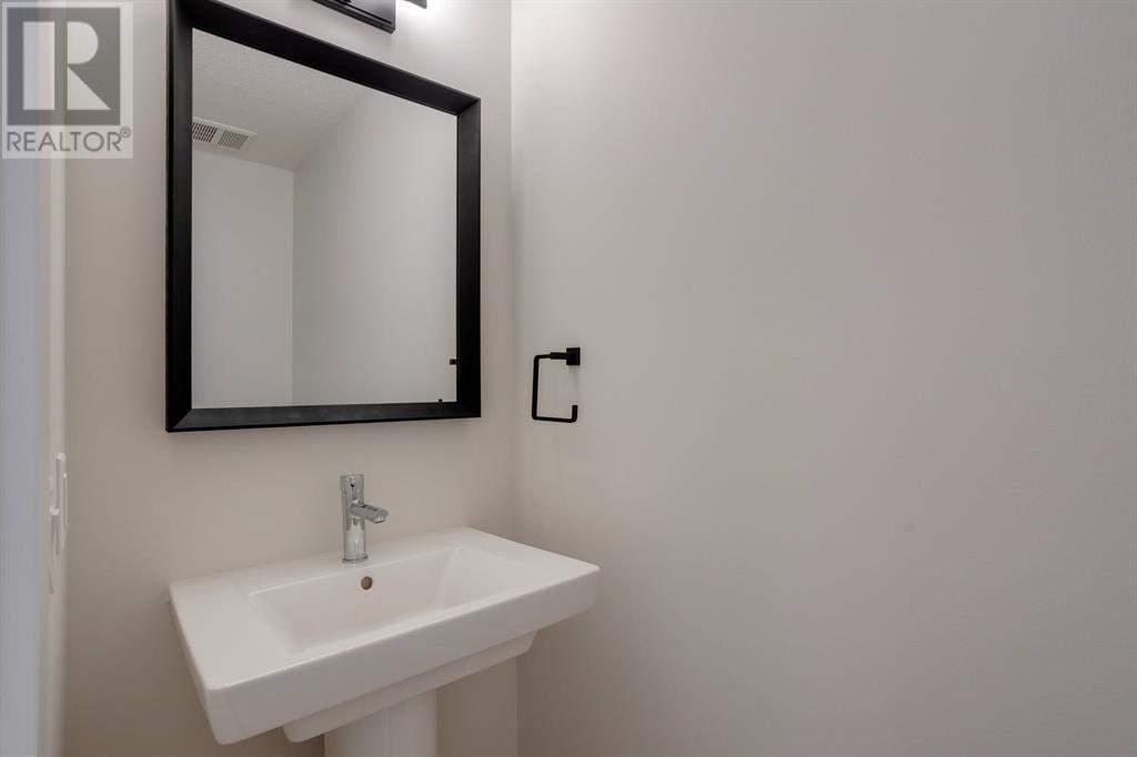 Single Family House for Sale in  Evansbrooke Way NW Evanston Calgary 