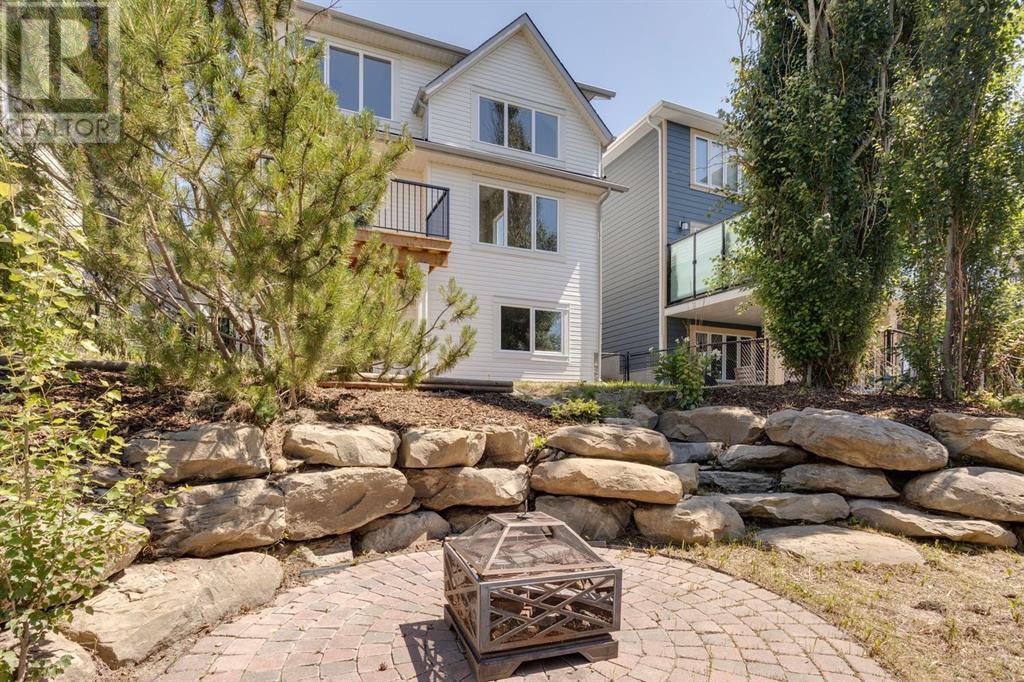 Single Family House for Sale in  Evansbrooke Way NW Evanston Calgary 