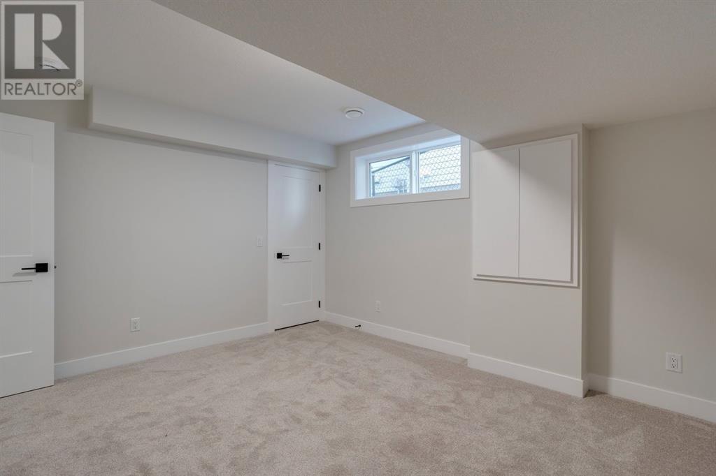Single Family House for Sale in  Evansbrooke Way NW Evanston Calgary 