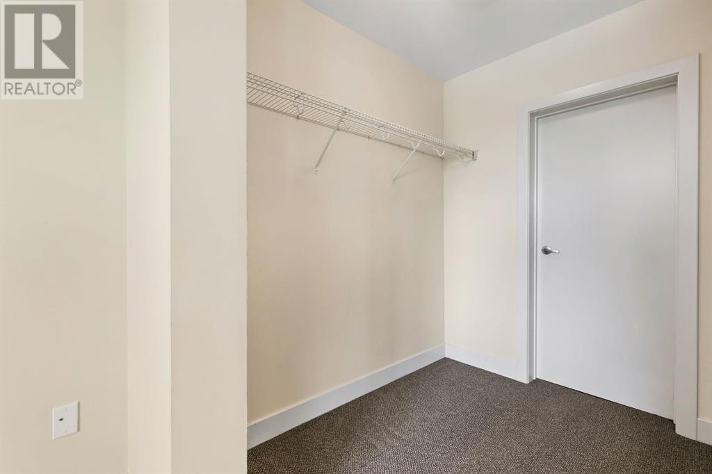 Single Family House for Sale in   mcpherson Road NE Bridgeland/Riverside Calgary 