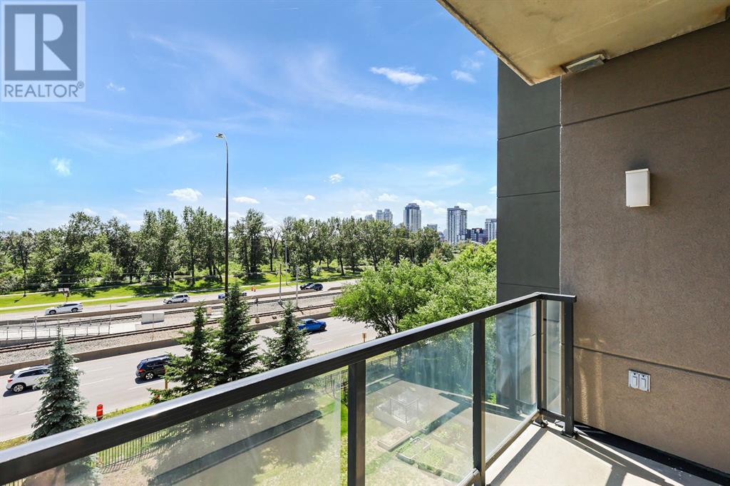 Single Family House for Sale in   mcpherson Road NE Bridgeland/Riverside Calgary 
