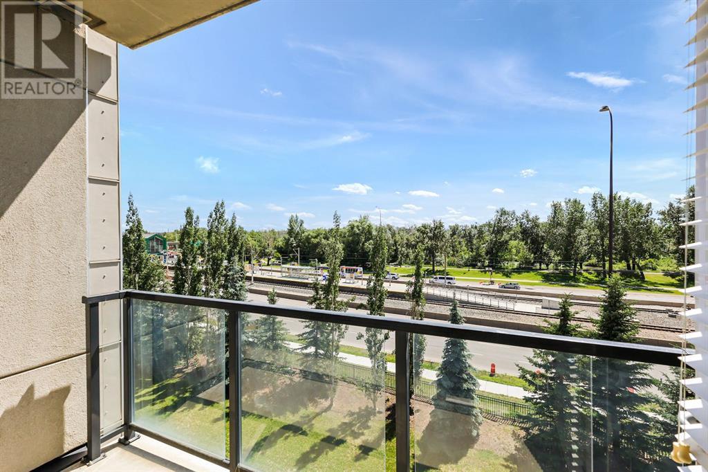 Single Family House for Sale in   mcpherson Road NE Bridgeland/Riverside Calgary 